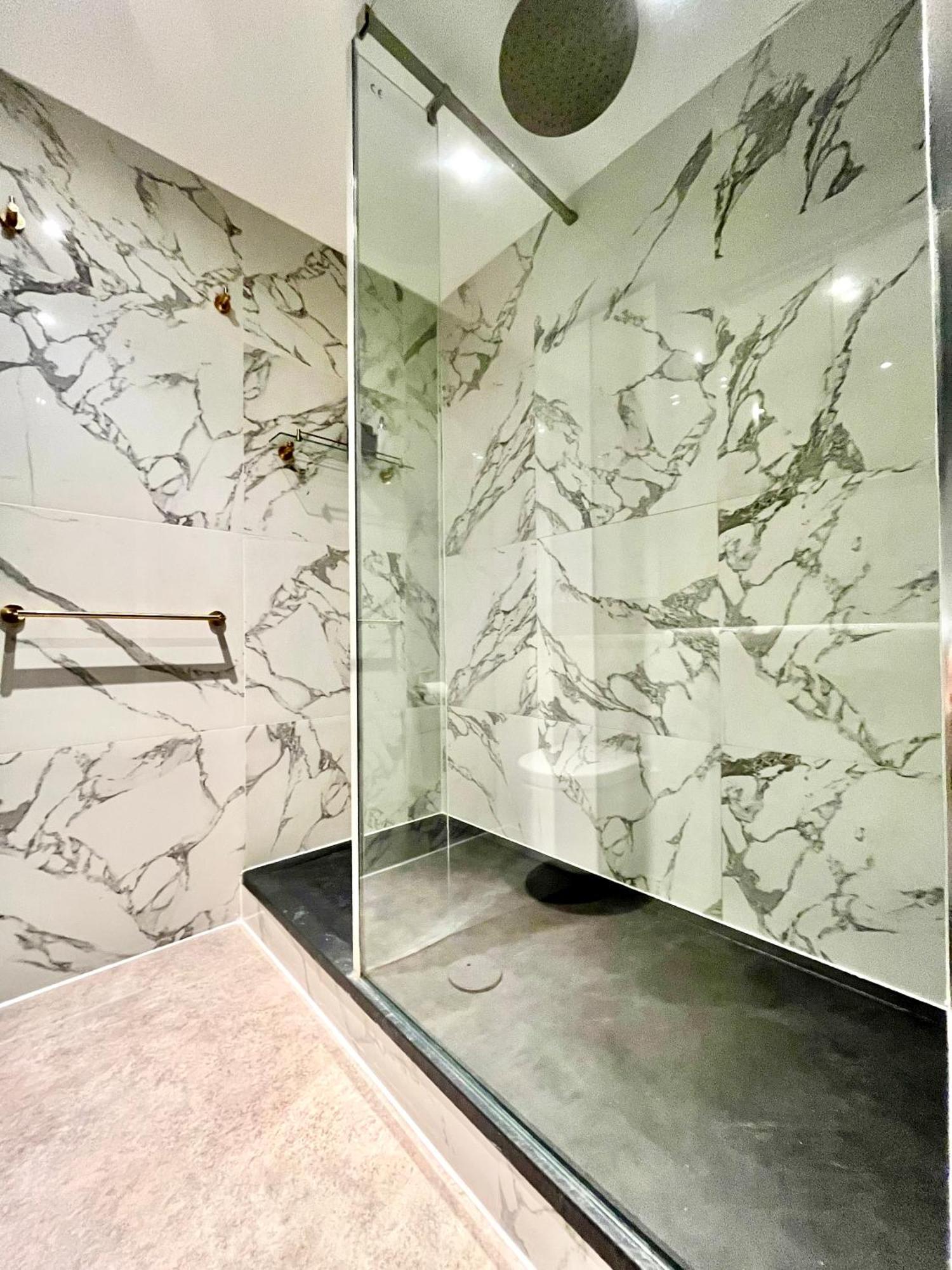 Aquarius At St. George Wharf Apartment Лондон Екстериор снимка